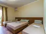 Четырёхместный номер с балконом