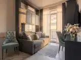 Апартаменты люкс с диваном, балконом и видом на море
