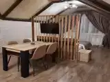 Апартаменты однокомнатные с собственной кухней и балконом/трансфер к подъёмникам с конца декабря
