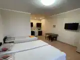 Трёхместный номер студио