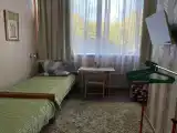 Двухместный номер с 2 отдельными кроватями Двухместный номер с отдельными кроватями, санузел на этаже