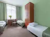 Четырёхместный номер Эконом пятиместный с удобствами на этаже