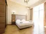 Четырёхместный номер двухкомнатный люкс