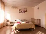 Семейный номер люкс с видом на город