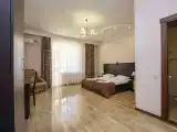 Трёхместный номер стандарт с видом на город