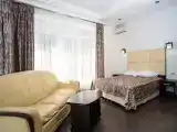 Апартаменты с кухней и балконом