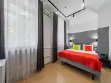 Четырёхместный номер люкс с джакузи