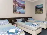 Трёхместный номер с тремя кроватями