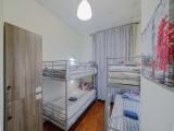 Многоместный женский кровать в 4-местном