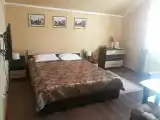 Семейный номер Улучшенный семейный номер с двуспальной кроватью