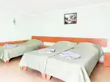 Трёхместный номер улучшенный с видом на море
