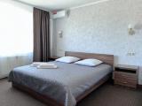 Двухместный номер с 1 кроватью стандарт с кроватью king size