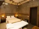 Двухместный номер с 1 кроватью делюкс + дополнительная кровать