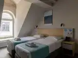 Трёхместный номер Трехместный улучшенный номер