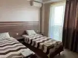 Двухместный номер с 2 отдельными кроватями и балконом
