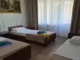 Трёхместный номер с балконом