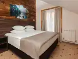 Двухместный номер с 1 кроватью в корпусе Ступени Премьер, торцевой балкон