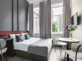 Двухместный номер с 1 кроватью улучшенный с двуспальной кроватью и мини-кухней