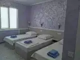 Трёхместный номер с 3 отдельными кроватями