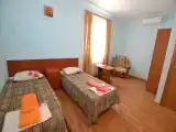 Трёхместный номер с раздельными кроватями