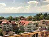 Трёхместный номер люкс с балконом и видом на море