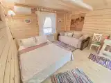 Семейный номер с видом в сад