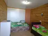 Трёхместный номер Уютный с верандой,кондиционером,кухонной зоной на 2 этаже