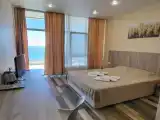 Трёхместный номер улучшенный с видом на море