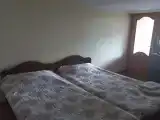Двухместный номер с 2 отдельными кроватями эконом с видом на горы