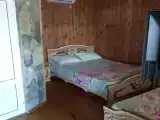 Трёхместный номер стандарт с видом на горы