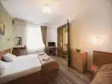 Четырёхместный номер люкс без балкона