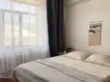 Трёхместный номер стандарт с видом на горы