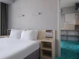 Двухместный номер с 1 кроватью и диваном (Yalta Intourist)