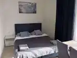 Трёхместный номер со своей кухонной зоной