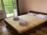 Двухместный номер с 1 кроватью или 2 отдельными кроватями стандарт с балконом