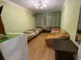 Трёхместный номер эконом с видом на горы