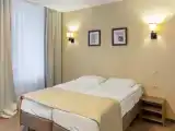 Двухместный номер с 1 кроватью джуниор сюит (корпус золотая маска)