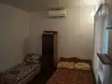 Трёхместный номер эконом с видом на море