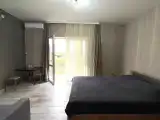 Трёхместный номер улучшенный с видом на горы