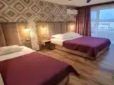 Трёхместный номер с балконом