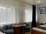 Двухместный номер с 2 отдельными кроватями полулюкс