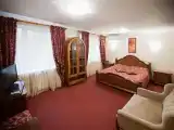 Двухместный номер с 1 кроватью Полулюкс