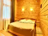 Семейный номер люкс в загородном отеле с питанием, бассейном и сауной