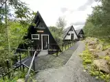 Дом на территории загородного отеля с питанием, бассейном и сауной