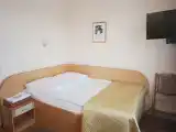 Одноместный номер Эконом Б (сан.узел на 2 номера в блоке)