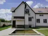 Апартаменты с двумя спальнями и балконом