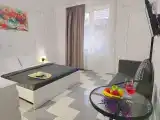 Трёхместный номер полулюкс