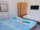 Трёхместный номер стандарт с видом на город