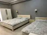 Трёхместный номер с балконом