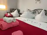 Четырёхместный номер стандарт с видом на горы